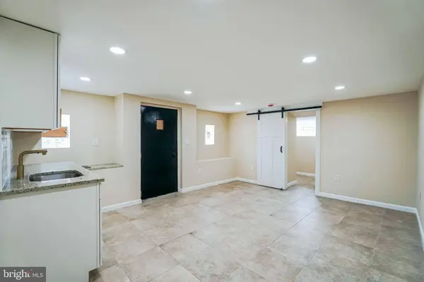 101 N VOGDES ST, Philadelphia, PA 19139