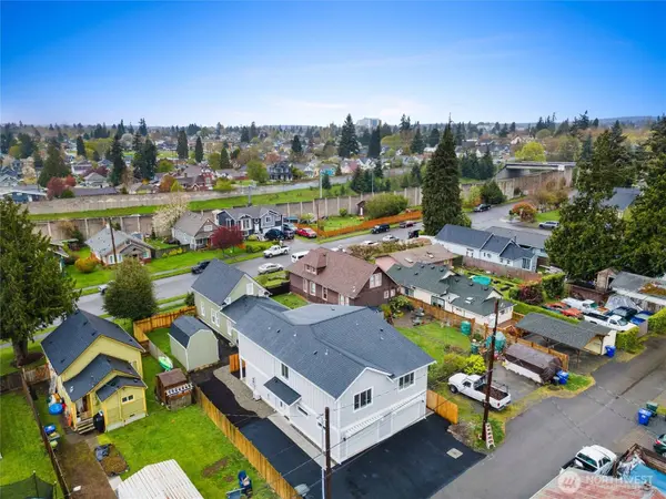 2417 Harrison AVE #C, Everett, WA 98201