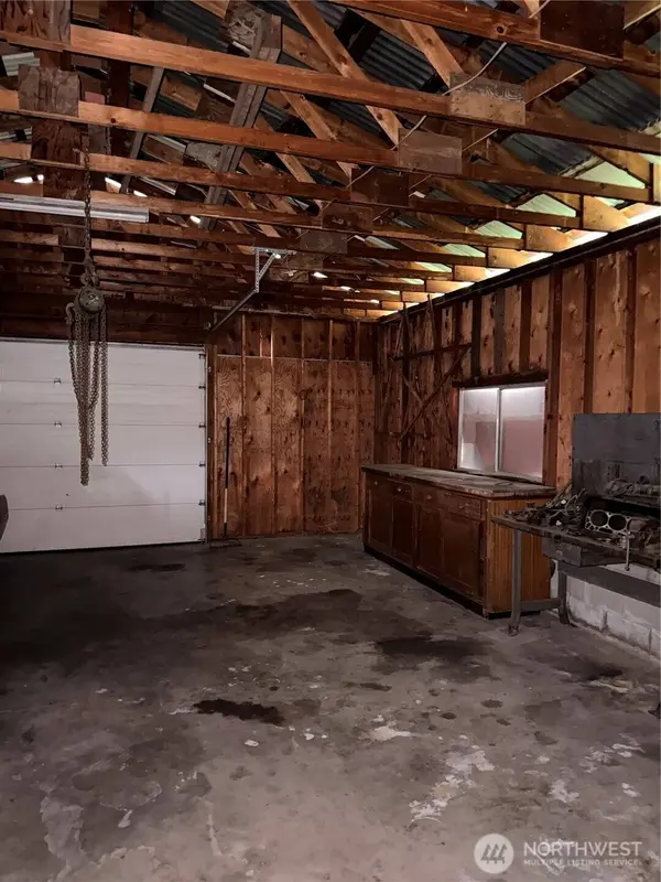 2677 W Malaga RD, Malaga, WA 98828
