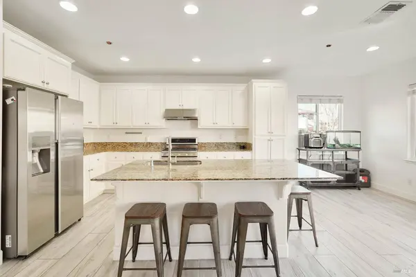 1205 Cornell CT, Dixon, CA 95620