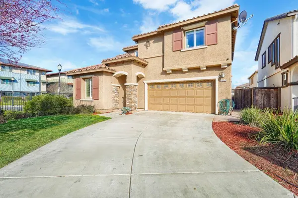 1205 Cornell CT, Dixon, CA 95620