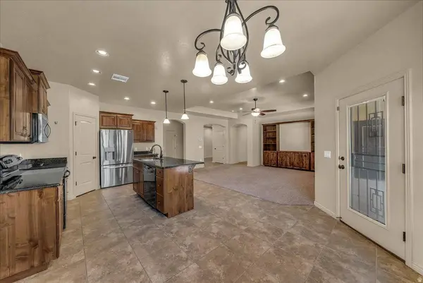 3673 S CANNON WAY, Washington, UT 84780