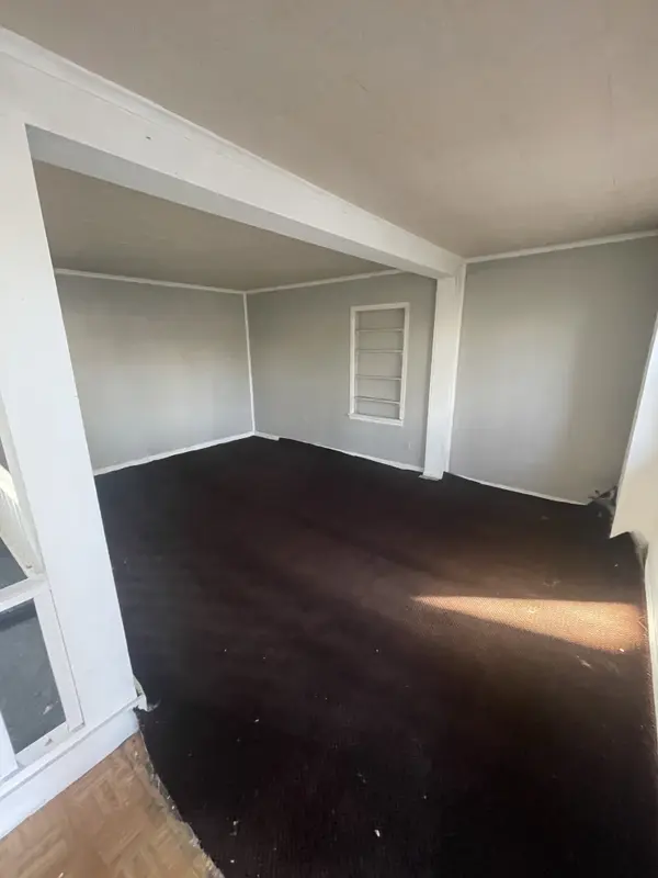 404 Park Avenue, Wheeler, IN 46393
