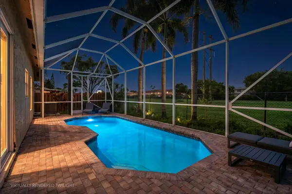 376 E Royal Cove CIR, Davie, FL 33325