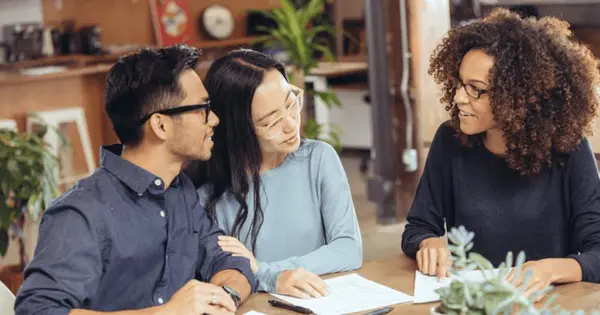 4 Ways to Negotiate With a Home Seller,Kim Eckert