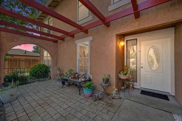 5460 Paragon ST, Rocklin, CA 95677