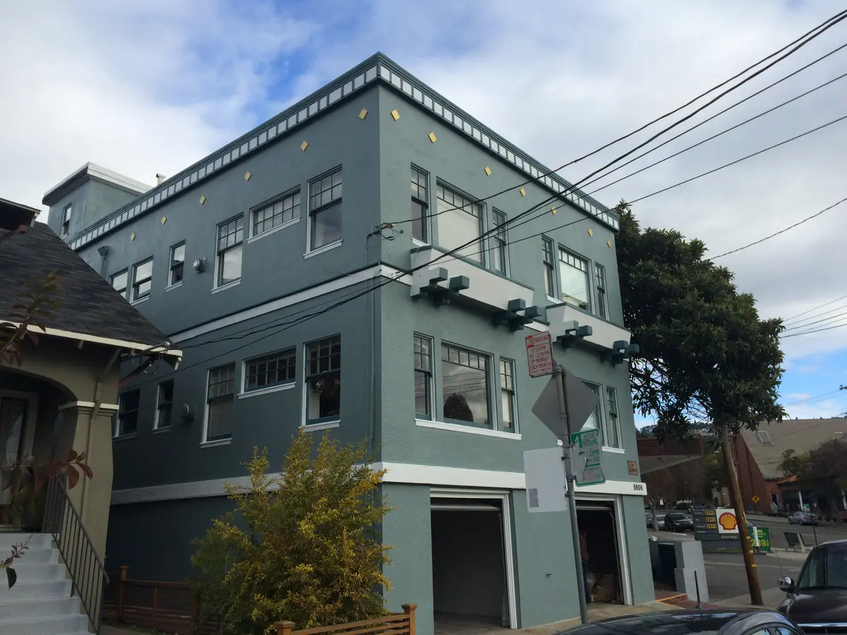5605 Taft Avenue, Oakland, CA 94618