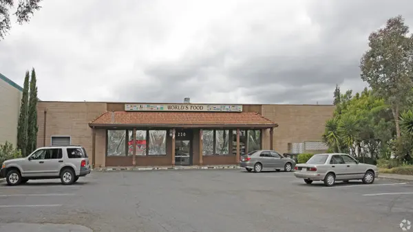 230 East Jackson Street, Hayward, CA 94544