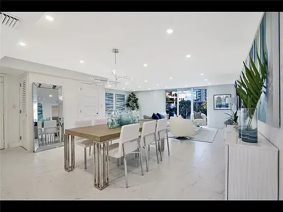 77 S Birch Rd APT 3A, Fort Lauderdale, FL 33316