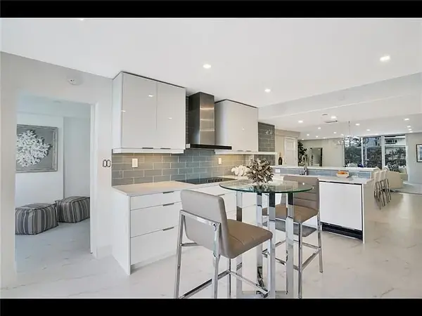 77 S Birch Rd APT 3A, Fort Lauderdale, FL 33316