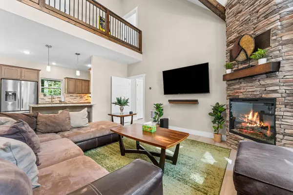 101 Willow Oak Lane LN, Branson, MO 65616