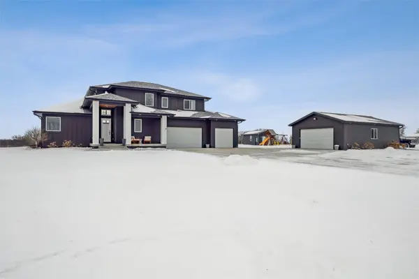 7124 43rd Avenue, Norwalk, IA 50211