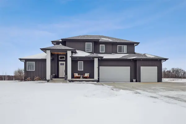 7124 43rd Avenue, Norwalk, IA 50211