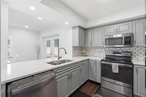 2314 LANDON TER, Palm Harbor, FL 34683