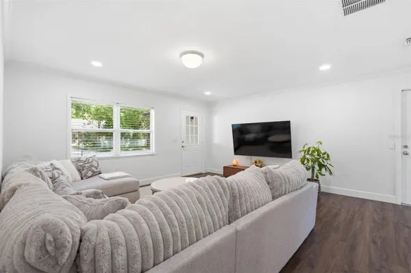 2314 LANDON TER, Palm Harbor, FL 34683