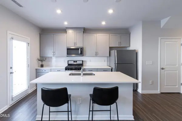 804 Oak Center Drive, Raleigh, NC 27610