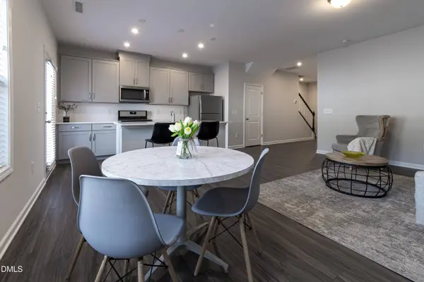 804 Oak Center Drive, Raleigh, NC 27610