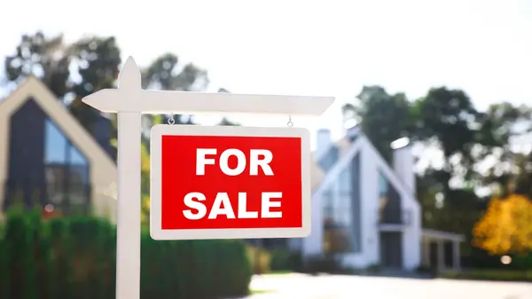Maine vs New Hampshire: Which Is Better for Homebuyers?