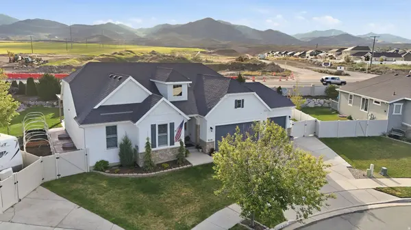 8528 S OTTER CREEK DR W, West Jordan, UT 84081