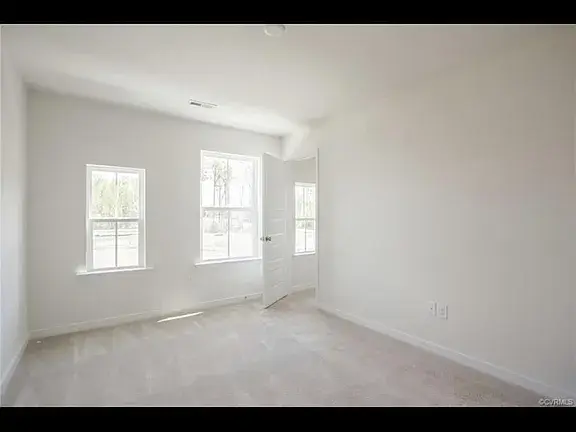 3008 Rivermere Ln, Glen Allen, VA 23059-8047