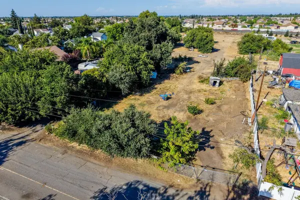 4660 Ijams RD, Stockton, CA 95210