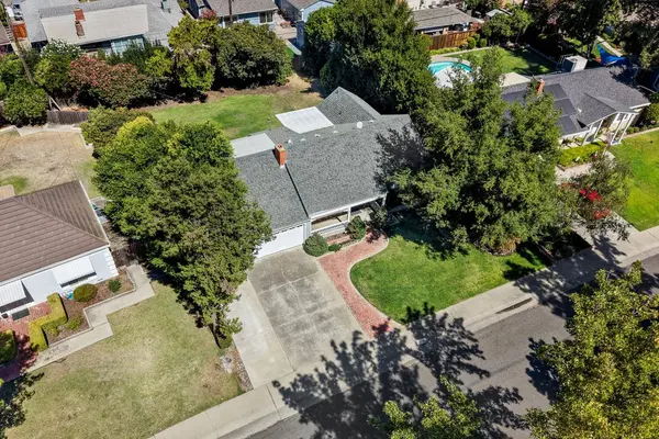 1609 Azalea WAY, Stockton, CA 95207