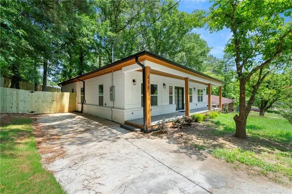 410 Utoy CIR SW, Atlanta, GA 30331