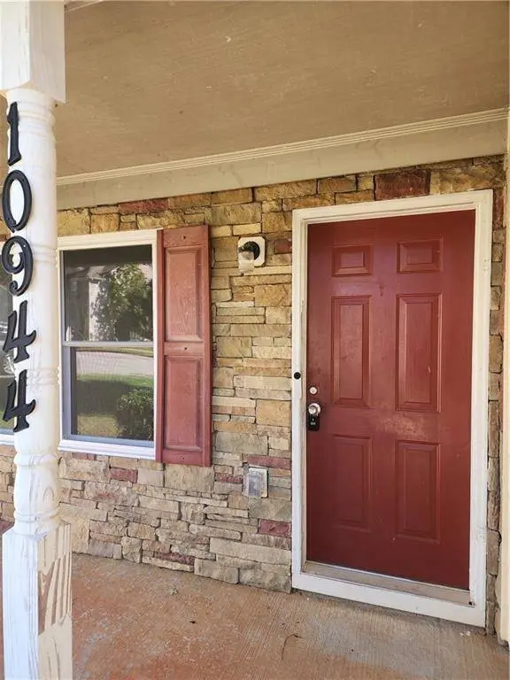 10944 Station DR, Hampton, GA 30228