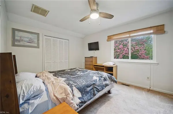 1647 High Plains DR, Virginia Beach, VA 23464