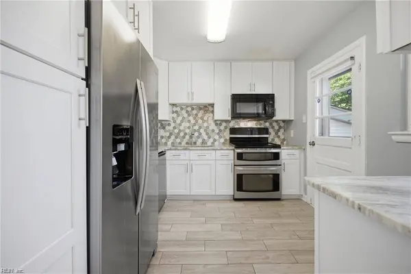421 Cronin RD, Virginia Beach, VA 23452