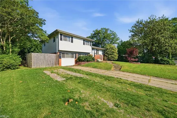 421 Cronin RD, Virginia Beach, VA 23452