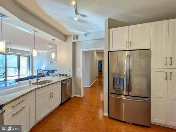 3200 N LEISURE WORLD BLVD #219