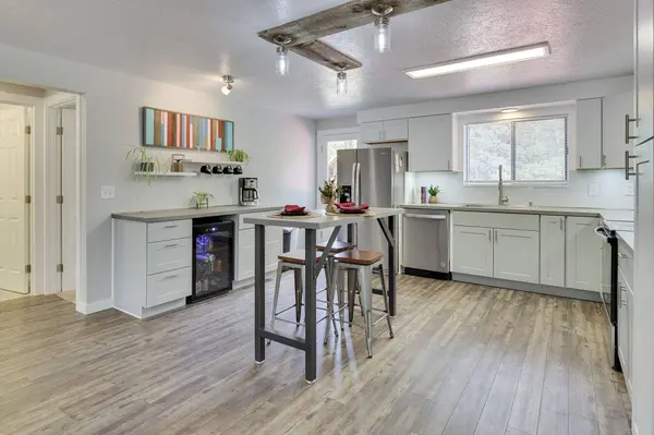 15810 Green Forest RD, La Pine, OR 97739