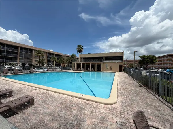 17000 NW 67th Ave #130, Hialeah, FL 33015