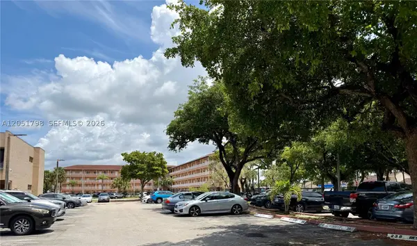 17000 NW 67th Ave #130, Hialeah, FL 33015