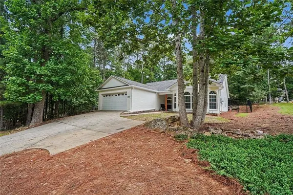 3280 Greenhill DR, Villa Rica, GA 30180