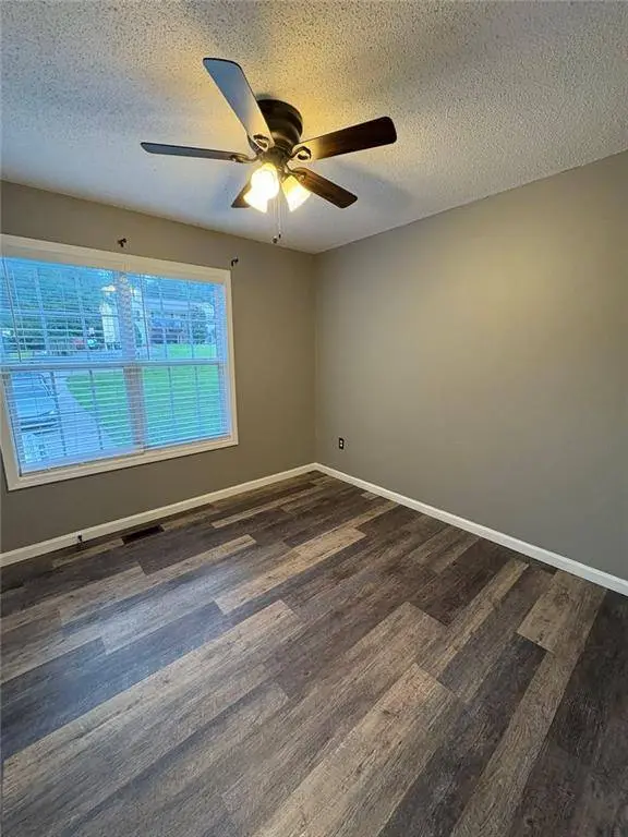 205 White Pine LN, Temple, GA 30179