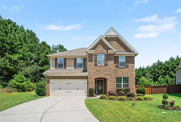 88 Royalty LN, Hiram, GA 30141