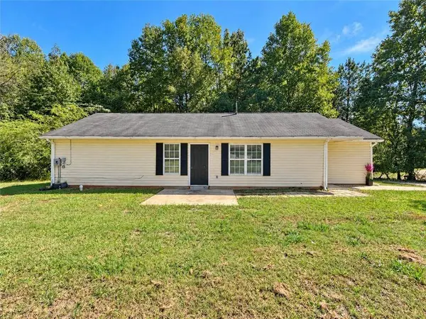 200 Pine Ridge DR, Carrollton, GA 30117