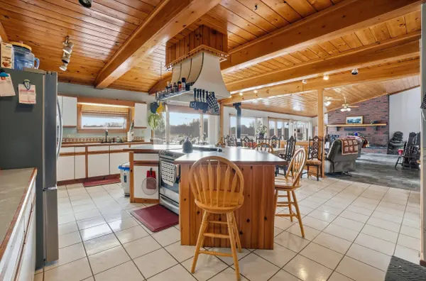 474 N Howland RD, Howland, ME 04448
