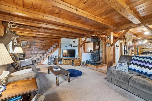 53 Kulas RD, Parkman, ME 04443