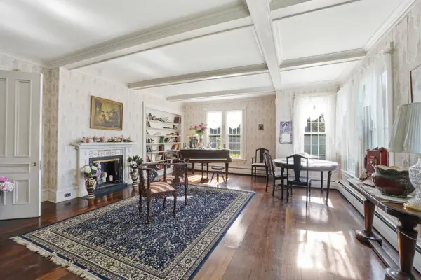126 E Main ST, Searsport, ME 04974