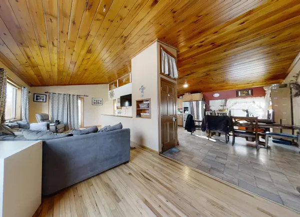 201 Mast Hill RD, Bucksport, ME 04416
