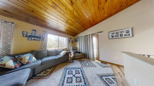 201 Mast Hill RD, Bucksport, ME 04416