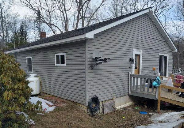 201 Mast Hill RD, Bucksport, ME 04416
