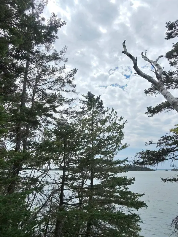 1 Sunset DR, Eastport, ME 04631
