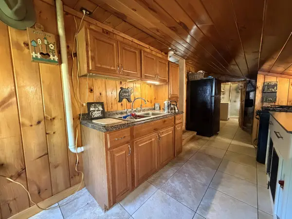 9 Sunrise Ridge RD, Milo, ME 04463