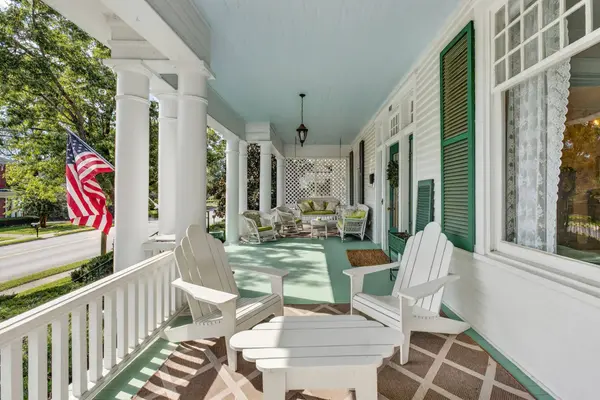 310 Mulberry Ave