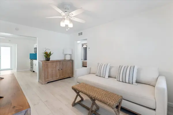 543 NE 3rd AVE, Delray Beach, FL 33444