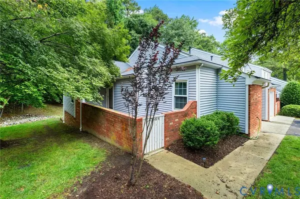 7564 Ingelnook CT